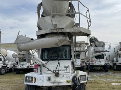 2016 Phoenix Glider Front Mixer