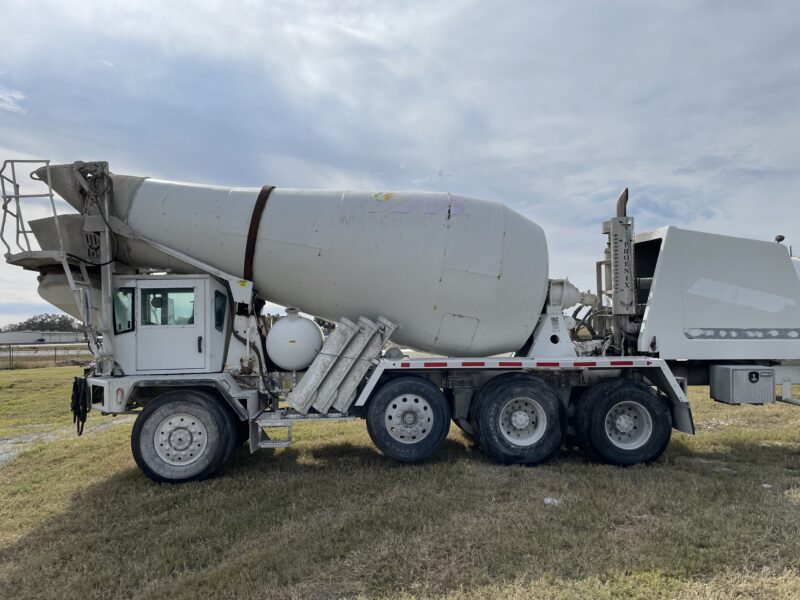 2020 Phoenix Glider Front Mixer