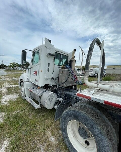 2007 Freightliner Columbia