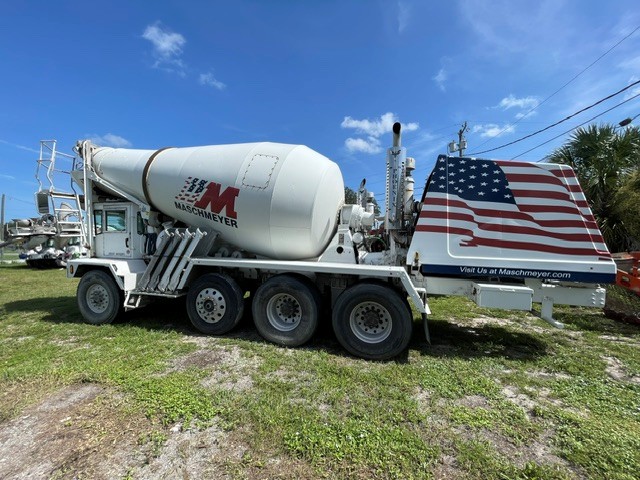 2020 Phoenix Front Mixer