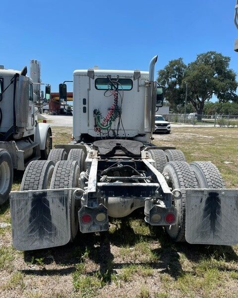 2007 Freightliner Columbia